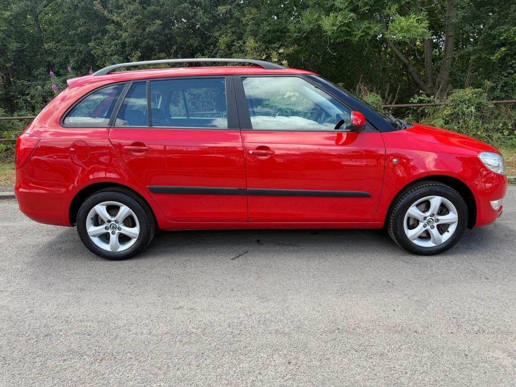 Skoda Fabia 1.9 Tdi Pure Drive 3 Estate 129 Black #2