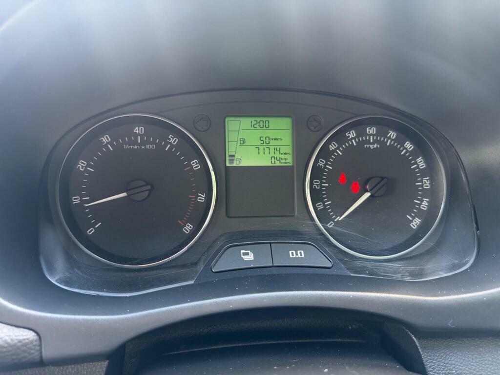 Skoda Fabia 1.9 Tdi Pure Drive 3 Estate 129 Black #31