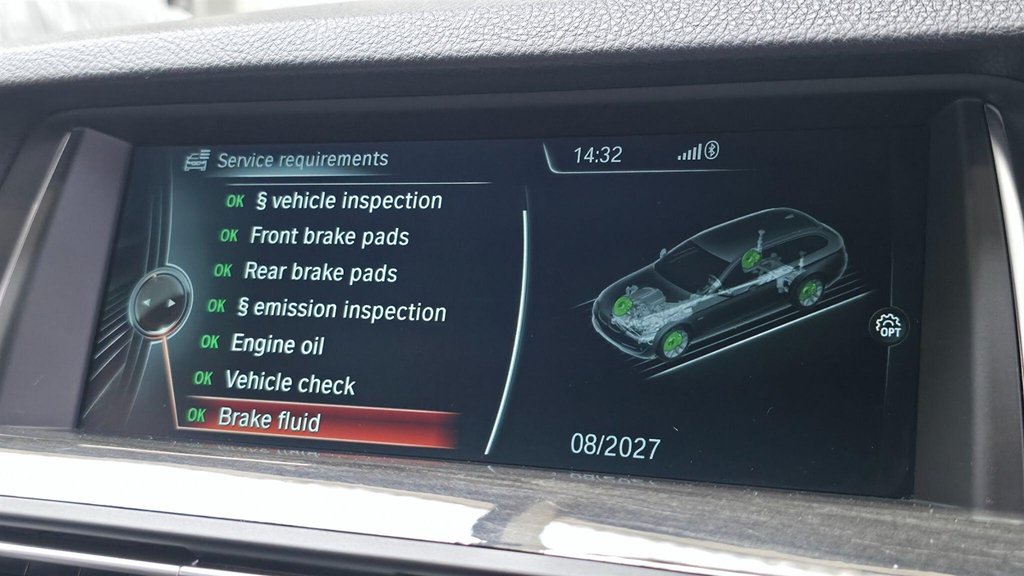 BMW 5 Series 520D Se Blue #33