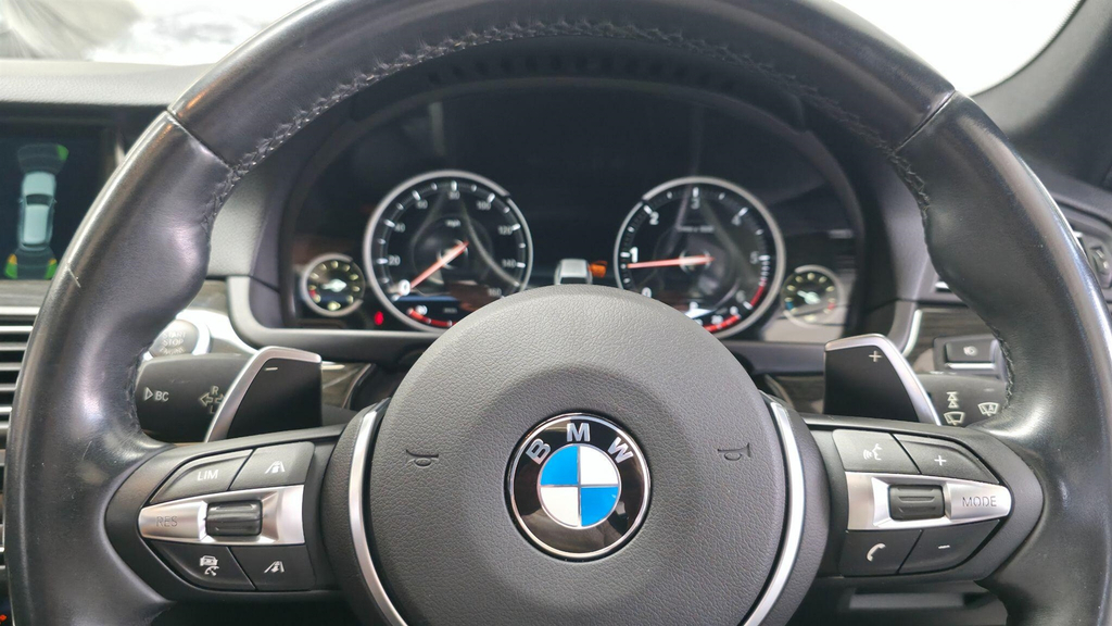 BMW 5 Series 520D Se Blue #13