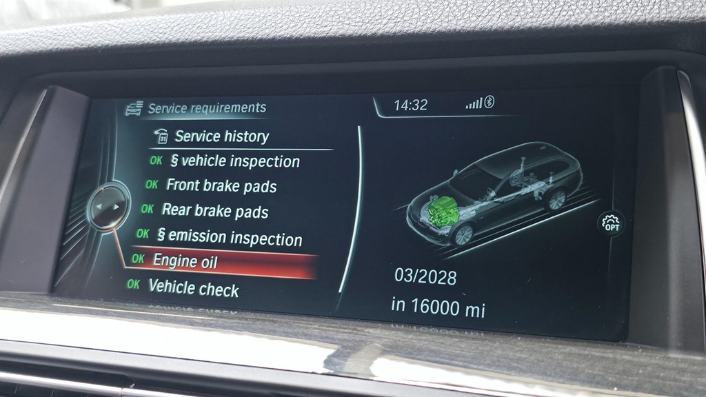 BMW 5 Series 520D Se Blue #32