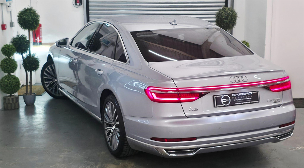 Audi A8 3.0 Tdi Quattro Sport Executive 254 Bhp Black #87