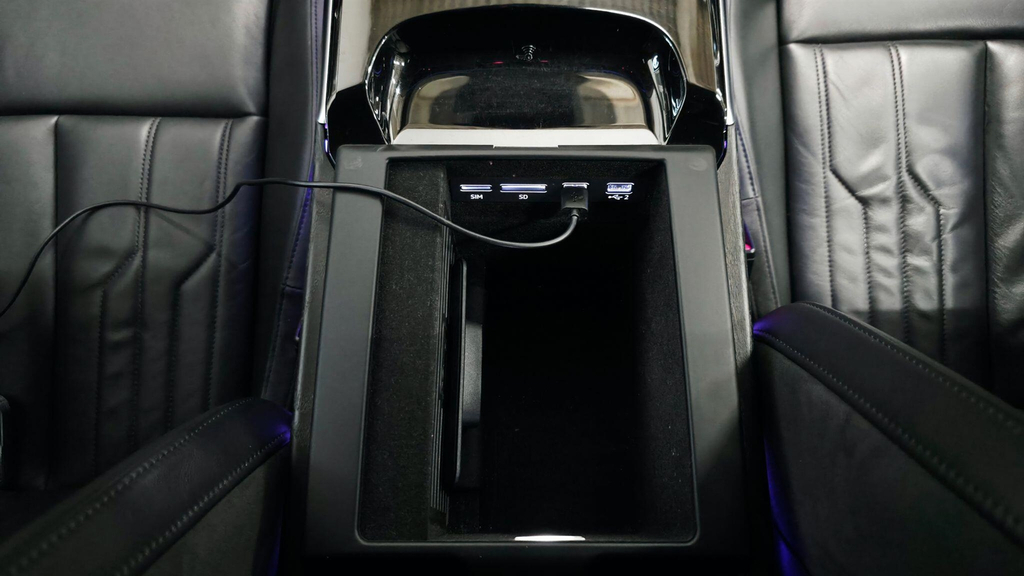 Audi A8 3.0 Tdi Quattro Sport Executive 254 Bhp Black #37