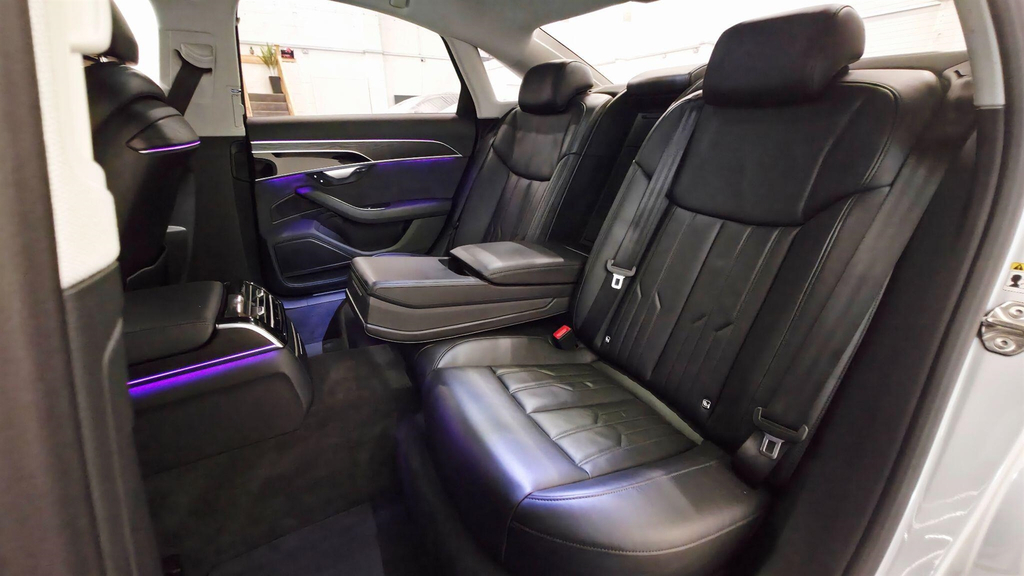 Audi A8 3.0 Tdi Quattro Sport Executive 254 Bhp Black #74