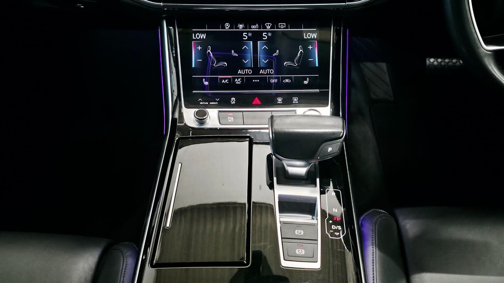 Audi A8 3.0 Tdi Quattro Sport Executive 254 Bhp Black #36