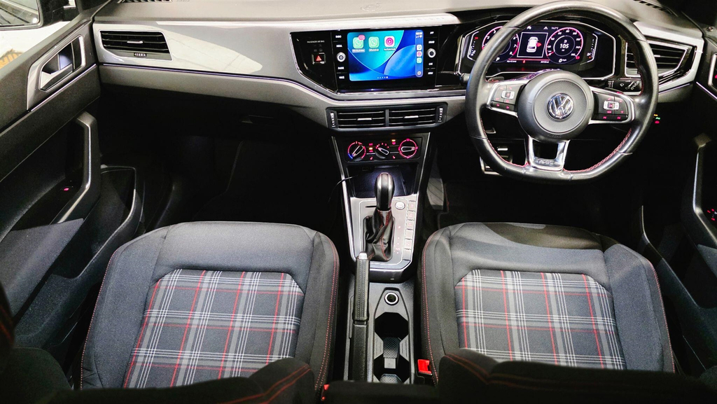 Volkswagen Polo 2.0 Tsi Gti Dsg Euro 6 Ss Black #5