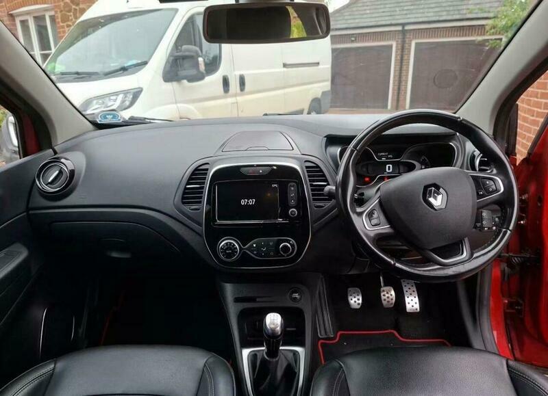 Renault Captur 1.5 Dci Energy Gt Red #3