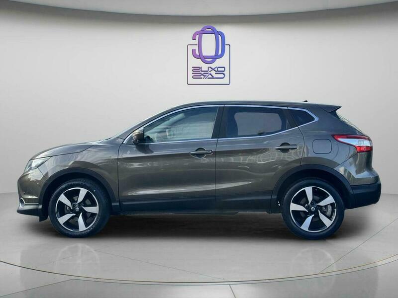 Nissan Qashqai 1.2 Dig-t N-tec 2Wd Beige #6