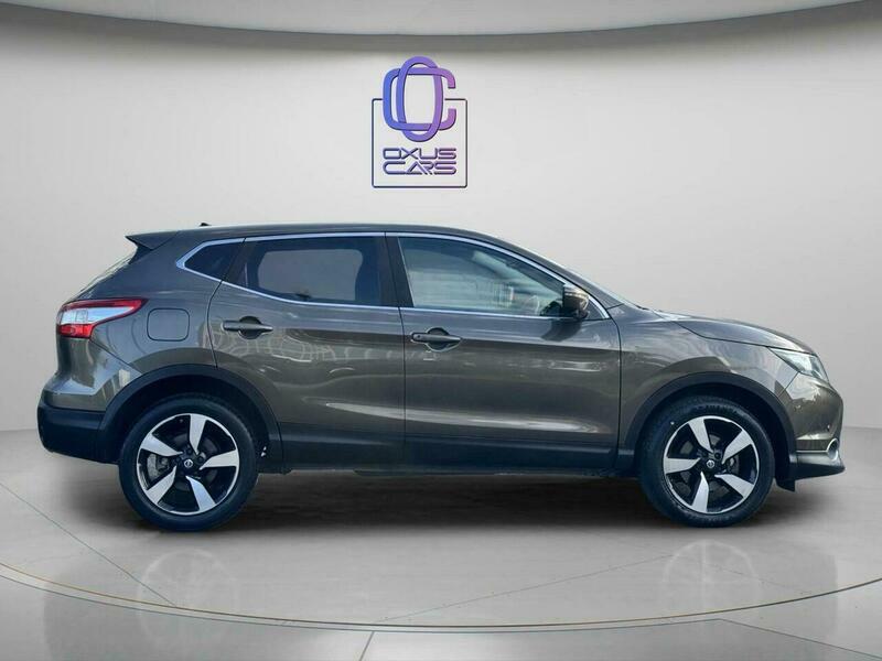 Nissan Qashqai 1.2 Dig-t N-tec 2Wd Beige #5