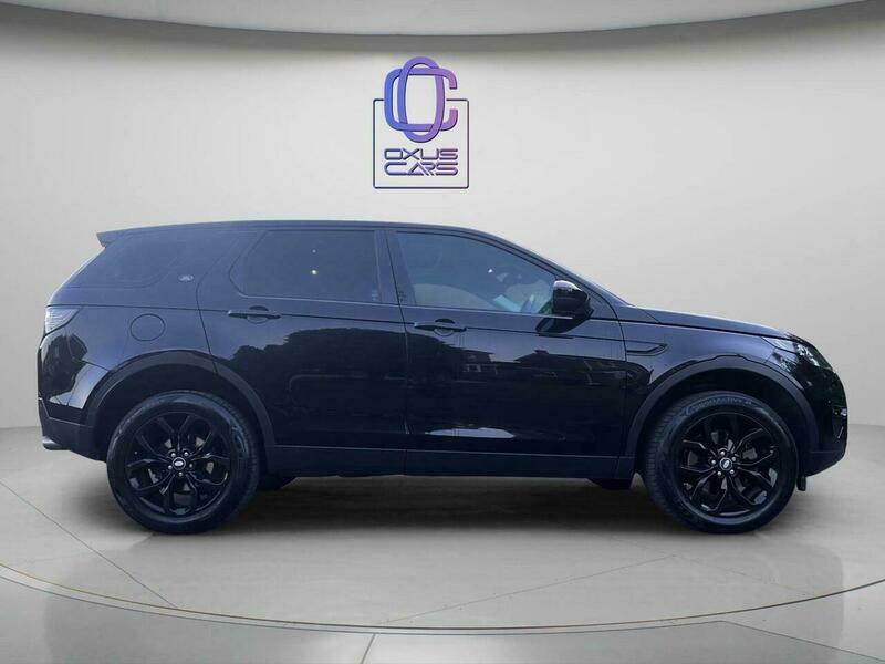 Land Rover Discovery Sport 2.0 Td4 Hse Black #4