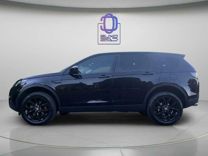 Land Rover Discovery Sport 2.0 Td4 Hse Black #6