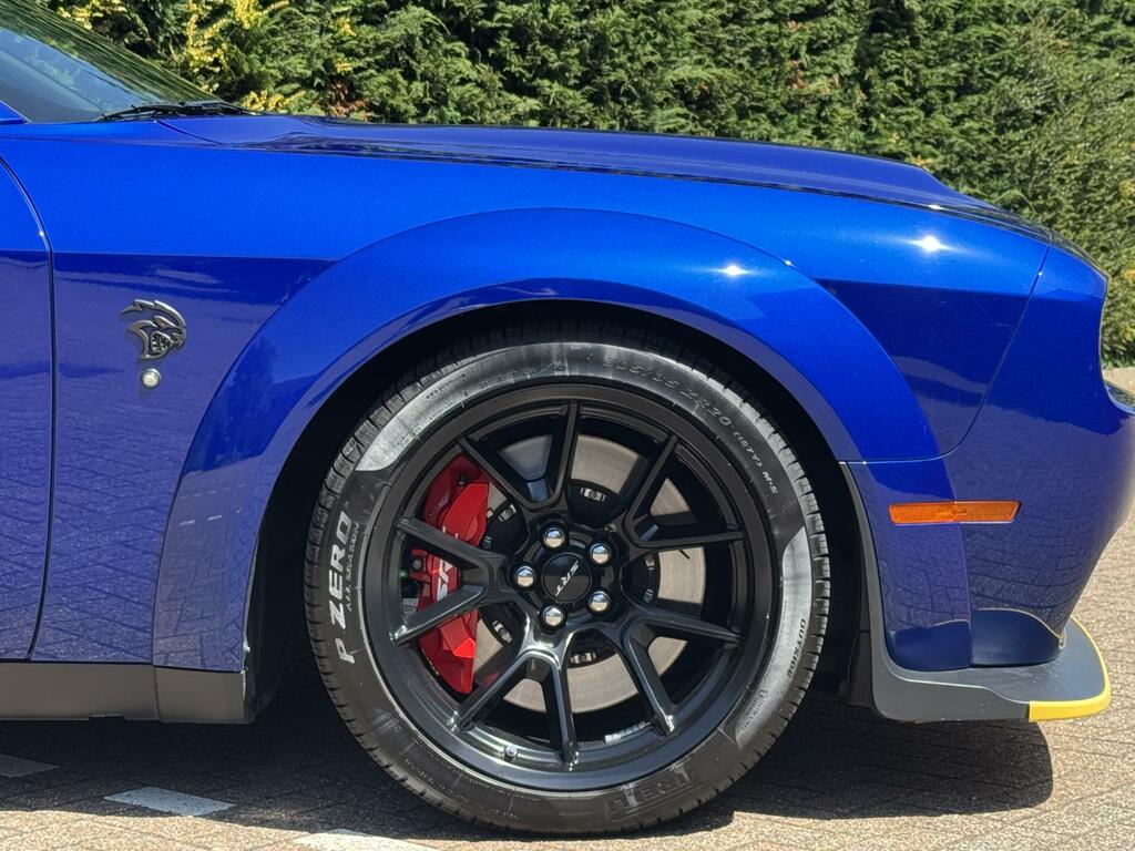 Dodge Challenger Srt Hellcat #14