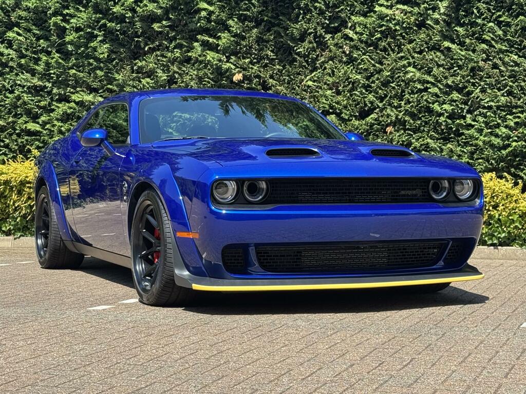 Dodge Challenger Srt Hellcat #62