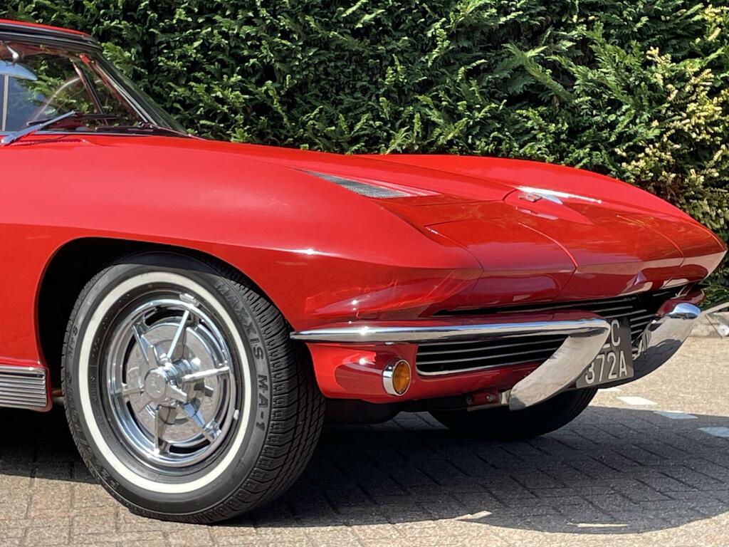 Chevrolet Corvette Stingray Stingray Grey #21