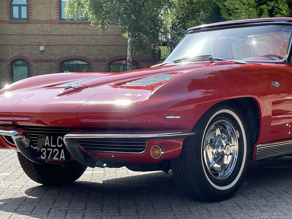 Chevrolet Corvette Stingray Stingray Grey #24