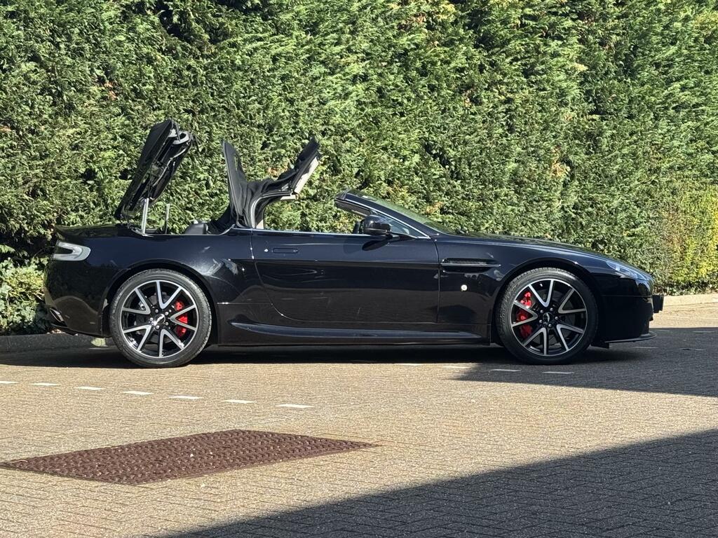 Aston Martin Vantage  Silver #62