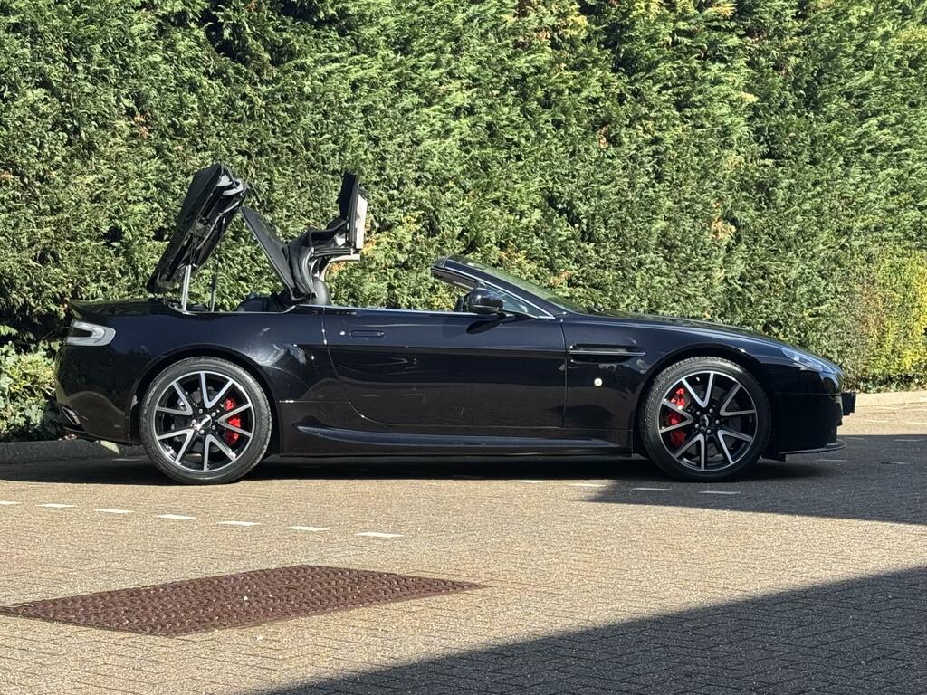 Aston Martin Vantage  Silver #61