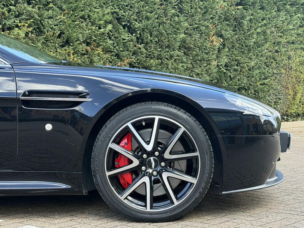 Aston Martin Vantage  Silver #14
