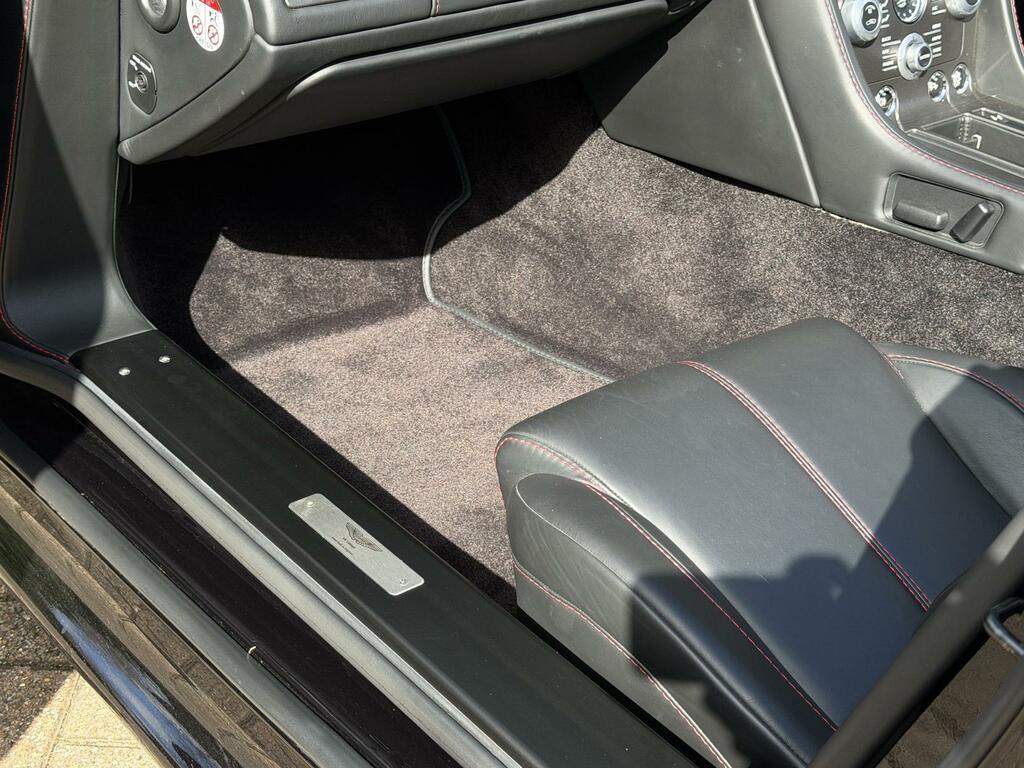 Aston Martin Vantage  Silver #38
