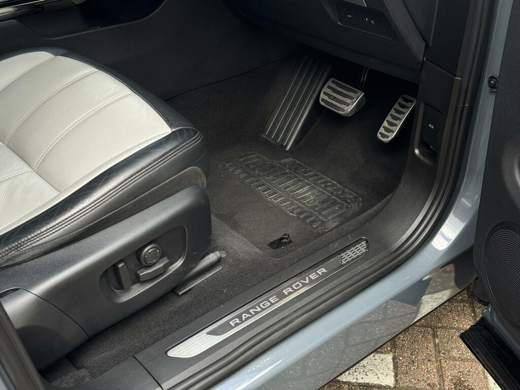 Land Rover Range Rover Evoque 1.5 P300e 12.2Kwh Edition Suv Plug In H Grey #25