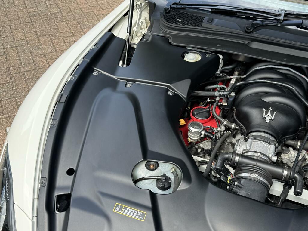 Maserati GranTurismo 4.7 V8 Sport #63