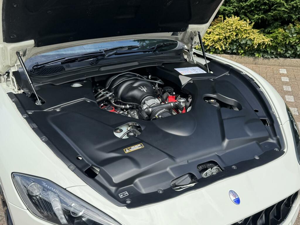 Maserati GranTurismo 4.7 V8 Sport #13