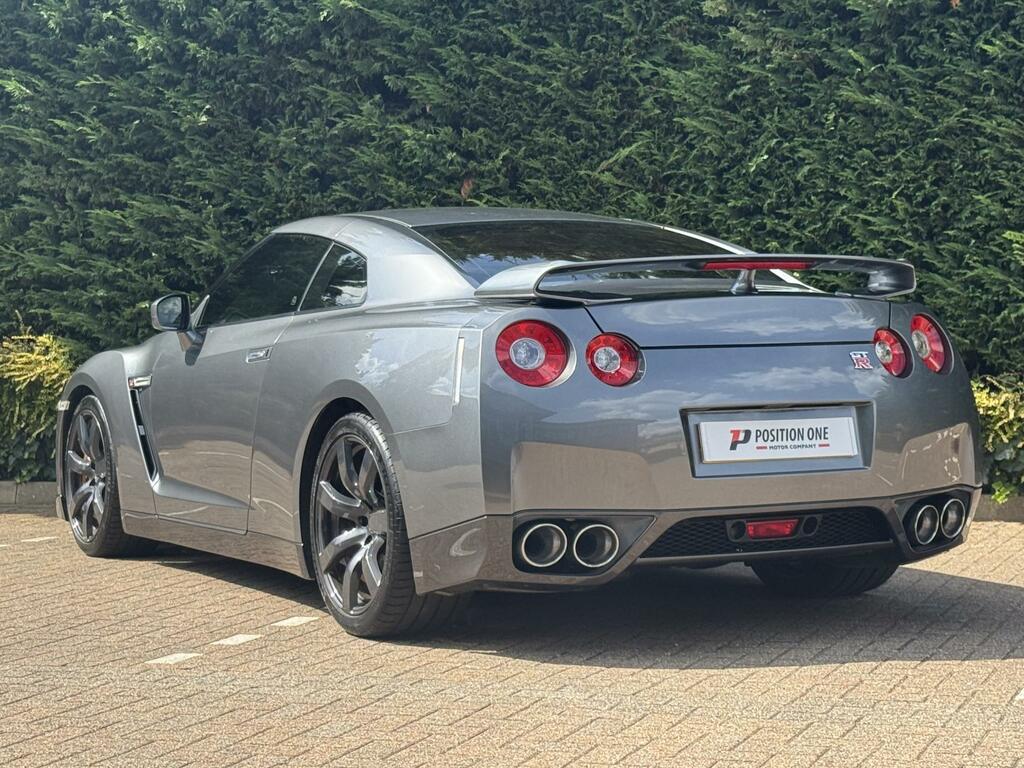 Nissan GT-R 3.8 V6 Premium Edition Coupe 4Wd E Grey #3