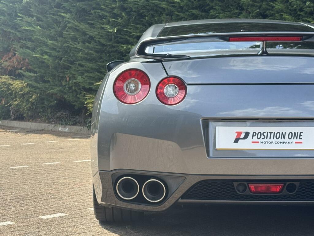Nissan GT-R 3.8 V6 Prestige Coupe 4Wd Euro 6 White #37