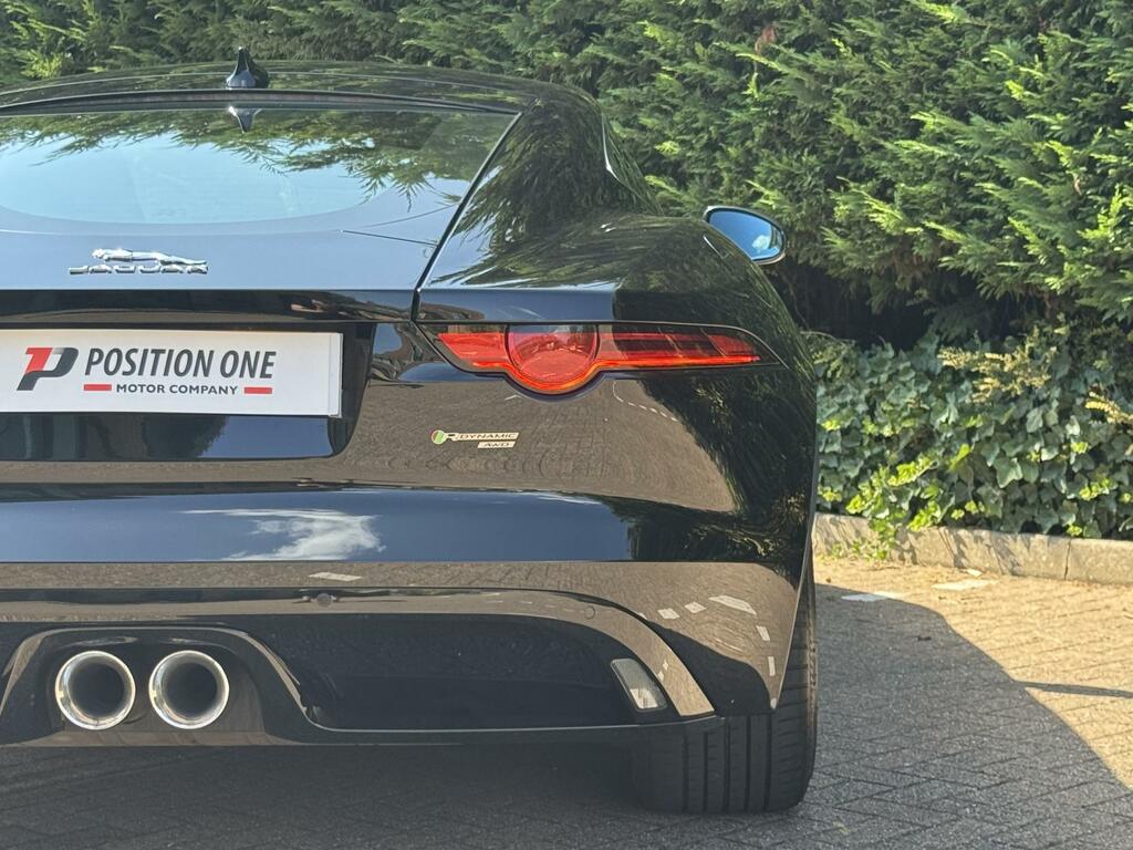 Jaguar F-Type P575 R 75 Blue #26