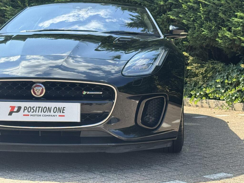 Jaguar F-Type P575 R 75 Blue #11