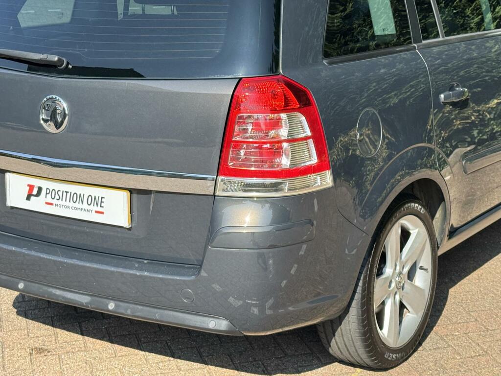 Vauxhall Zafira Tech Line Cdti  #28