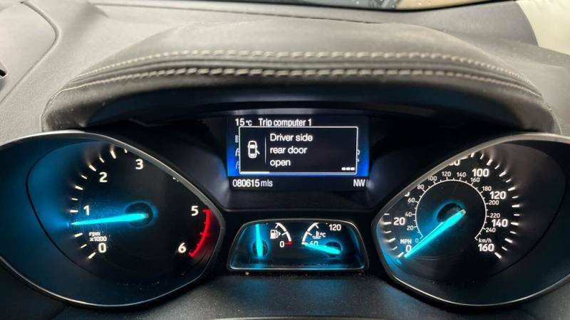 Ford Kuga 1.5 Tdci Zetec Suv Euro 6 Ss Black #12