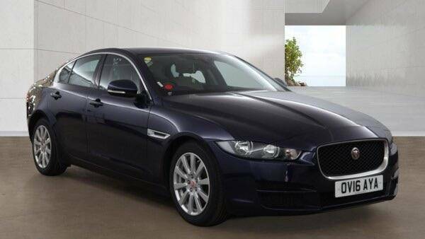 Jaguar XE 2.0D Se Euro 6 Ss Blue