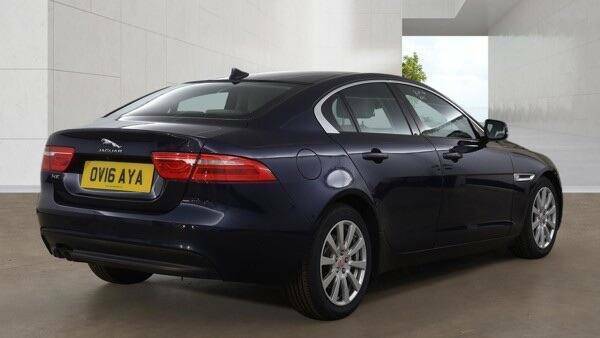 Jaguar XE 2.0D Se Euro 6 Ss Blue #3