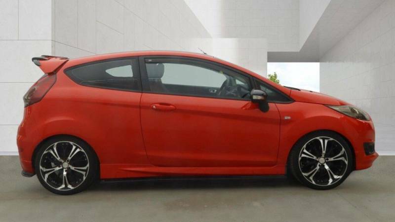 Ford Fiesta 1.0T Ecoboost Zetec S Euro 6 Ss Red #5