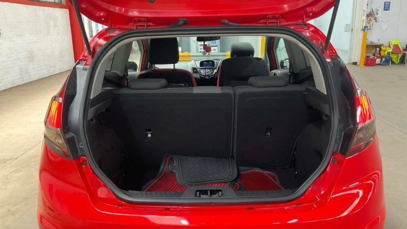 Ford Fiesta Hatchback 1.3 Zetec 201616 White #9