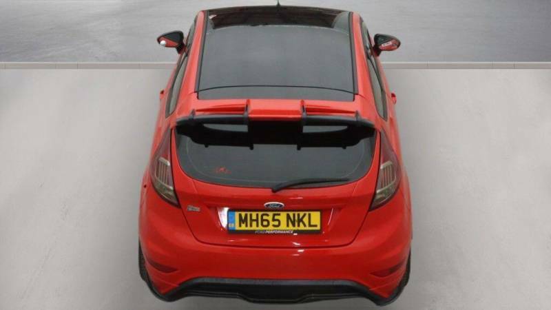 Ford Fiesta Hatchback 1.3 Zetec 201616 White #8