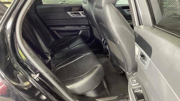 Jaguar XF 2.0 Portfolio Red #10