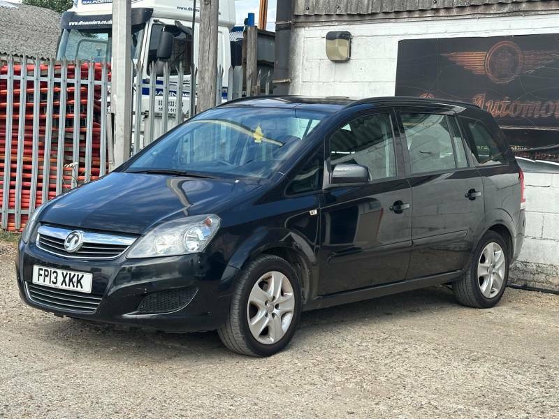 Vauxhall Zafira 1.6 16V Exclusiv Euro 5 Black #2