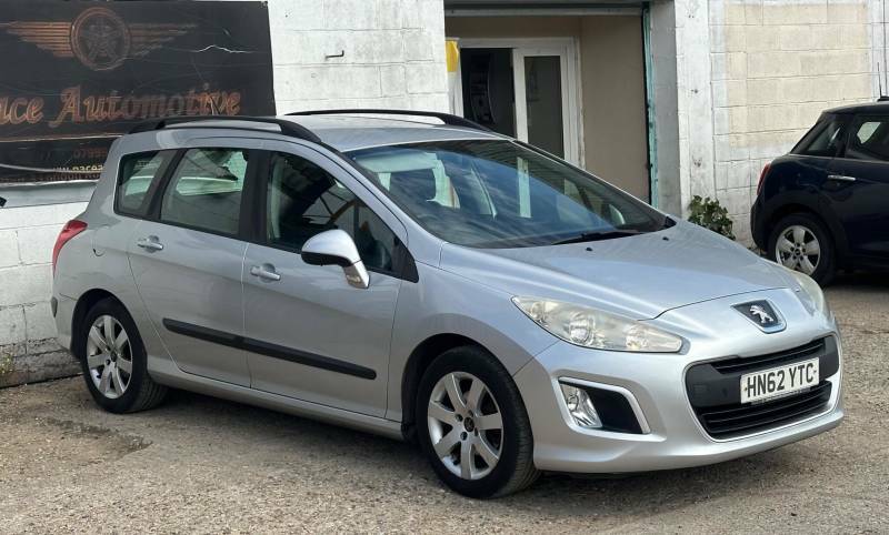 Peugeot 308 SW 1.6 E-hdi Sr Euro 5 Ss Silver