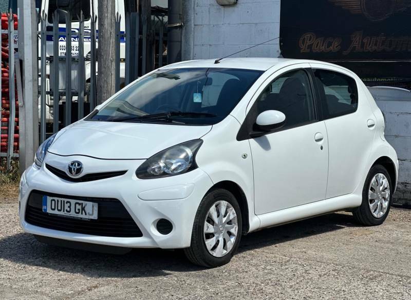 Toyota Aygo 1.0 Vvt-i Ice Multimode Euro 5 White #2