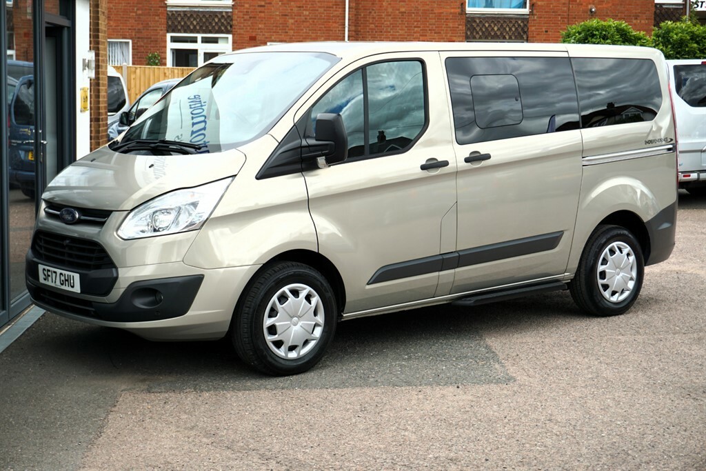 Ford Tourneo Custom Tourneo Custom 2.0 Tdci 130Ps Low Roof 8 Seater Ti Black #16