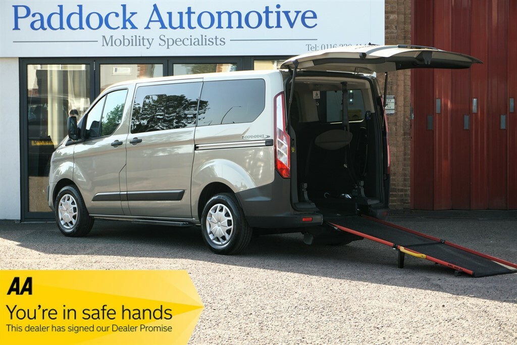Ford Tourneo Custom 310 Zetec Tdci, Disabled, Wheelchair Accessible Ve SF17GHU Silver