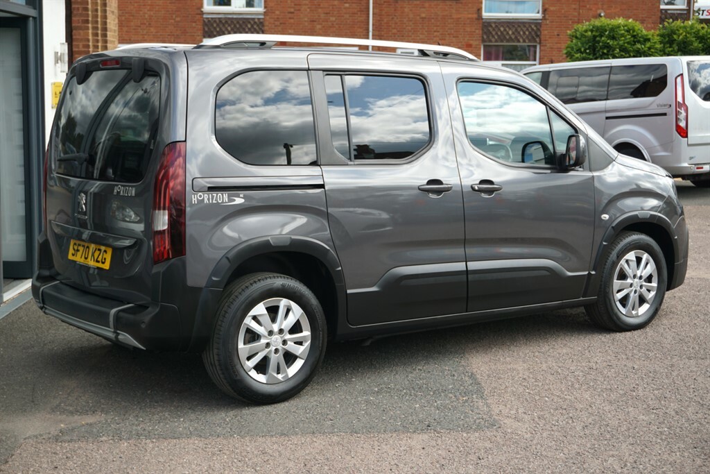 Peugeot Rifter 1.5L Allure Brown #15