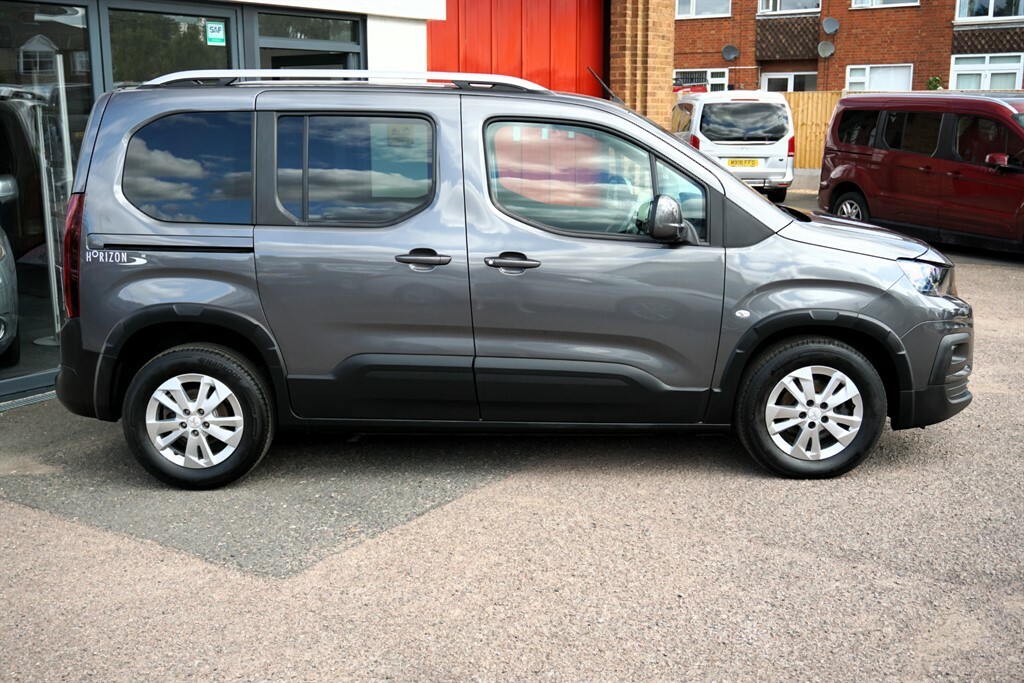 Peugeot Rifter 1.5L Allure Brown #14