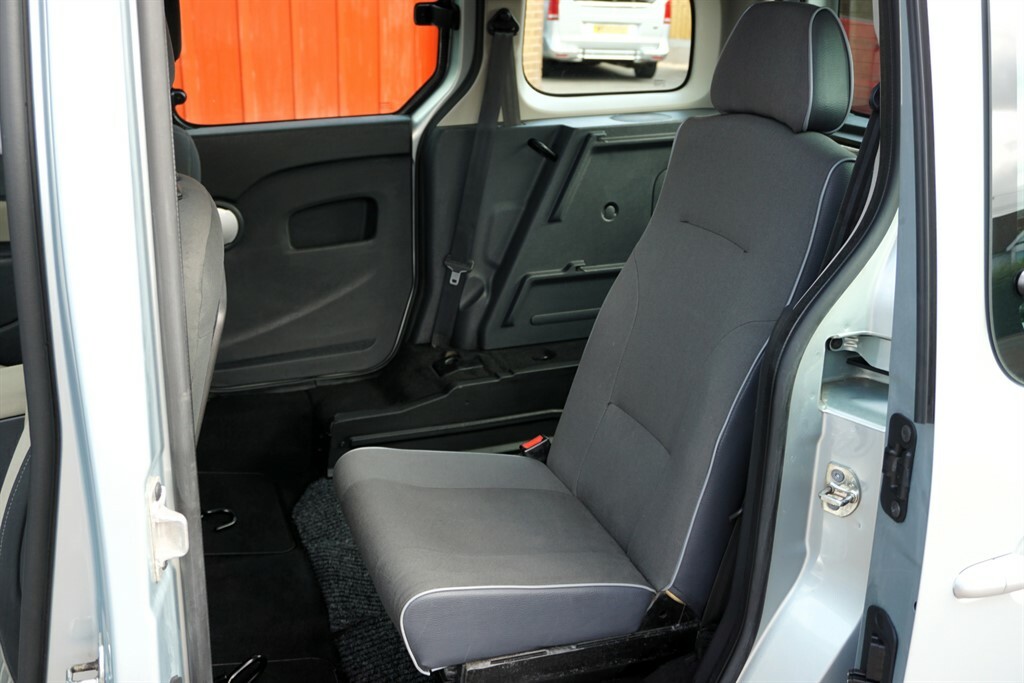 Renault Kangoo  White #12
