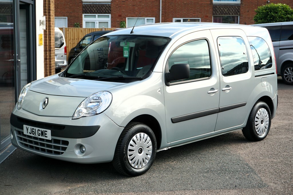 Renault Kangoo  White #17