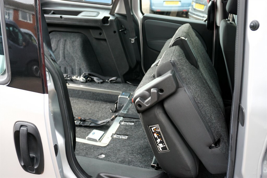 Fiat Doblo 1.4 Pop Mpv Euro 6 Wheelchair Ac Grey #11