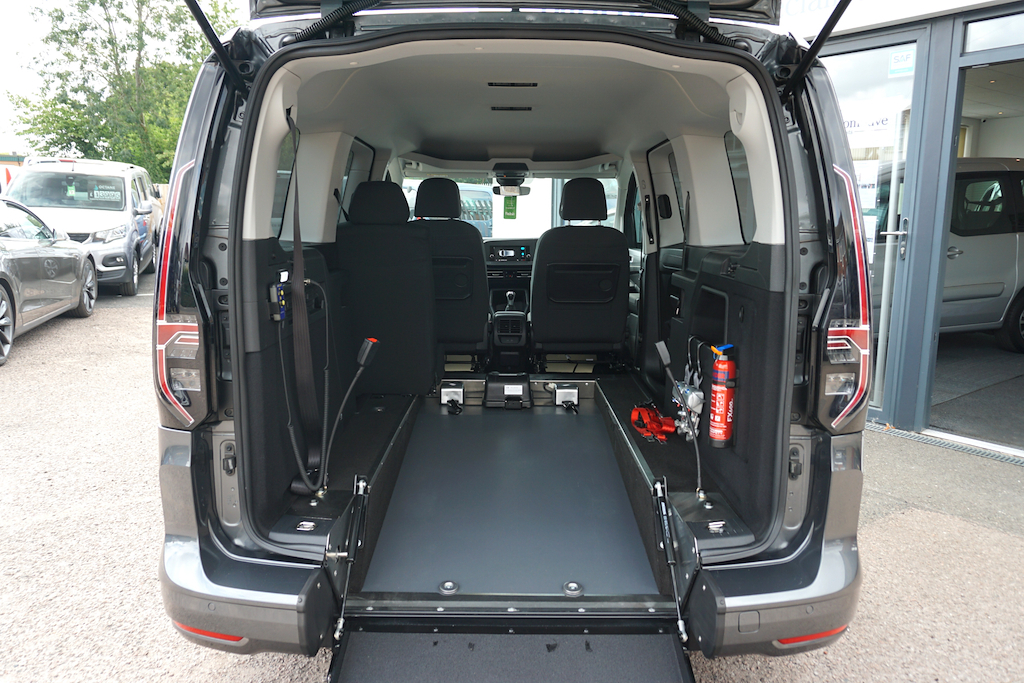 Volkswagen Caddy Maxi Life 2.0 Tdi, Disabled, Wheelchair Accessible Vehicle, #4