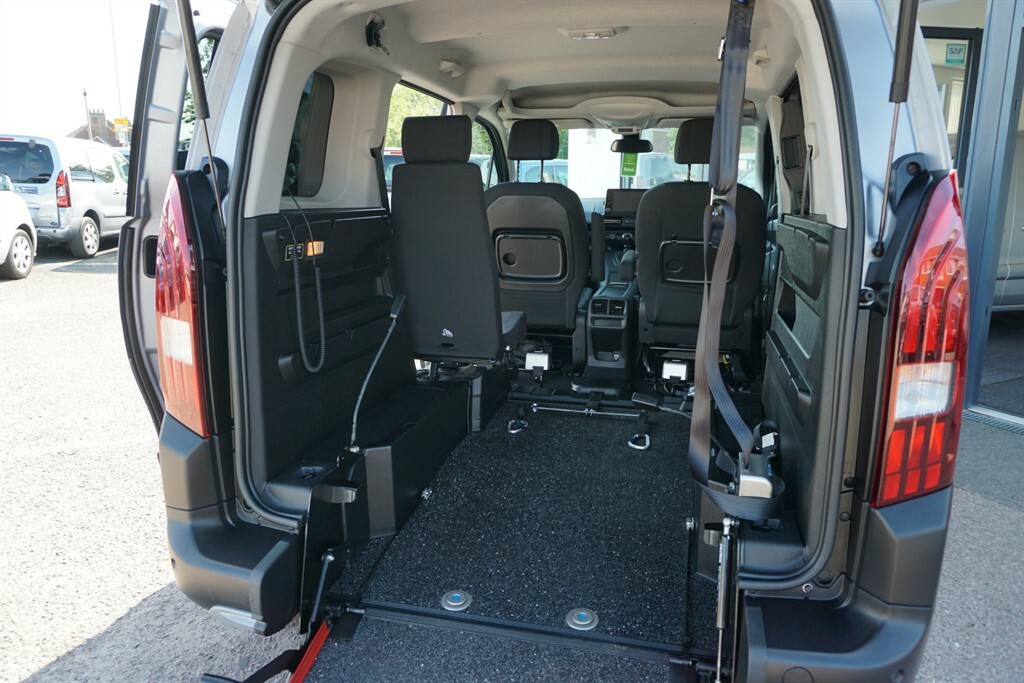 Peugeot Rifter Bluehdi Allure, Disabled, Wheelchair Accessible Ve #5